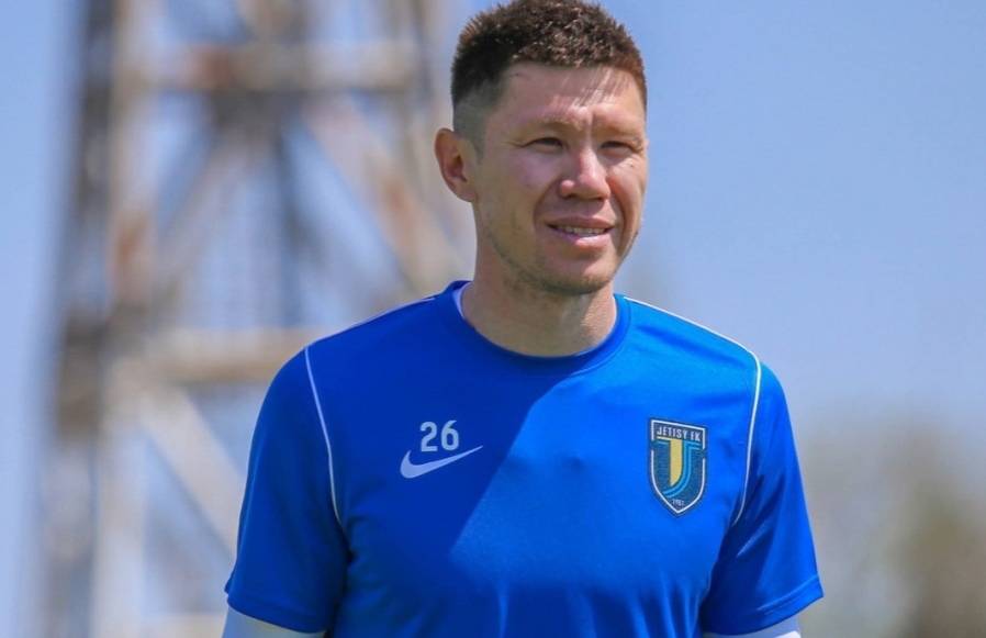 Дамир Даутов вернулся в футбол